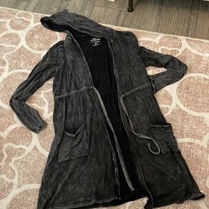BNWT Torrid washed black hoodie wrap cardigan